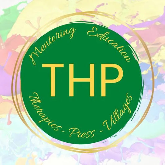 Green Logo of The Holistic Parent